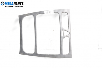 Consola centrală for Mercedes-Benz C-Class Estate (S203) (03.2001 - 08.2007)