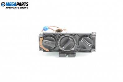 Panou aer condiționat for Volkswagen Passat II Sedan B3, B4 (02.1988 - 12.1997)