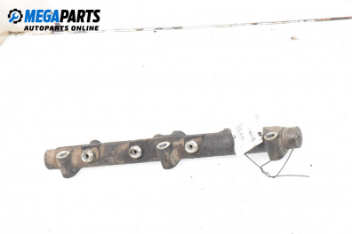 Rampă combustibil for Citroen C5 I Break (06.2001 - 08.2004) 2.2 HDi (DE4HXB, DE4HXE), 133 hp