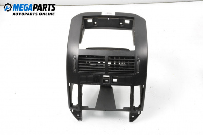 Consola centrală for Volkswagen Polo Hatchback IV (10.2001 - 12.2005)