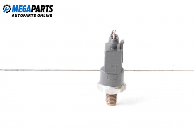 Sensor kraftstoffdruck for Mercedes-Benz C-Class Sedan (W203) (05.2000 - 08.2007)