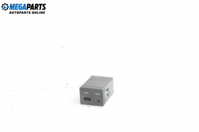 Mufă USB for Kia Cee'd Hatchback I (12.2006 - 12.2012) 1.4 CVVT, 90 hp