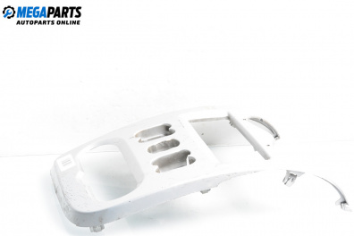 Consola centrală for Dacia Sandero Hatchback I (06.2008 - 12.2012)