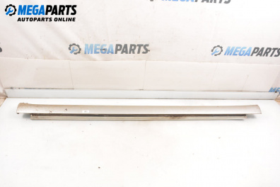 Prag exterior for Toyota Avensis II Station Wagon (04.2003 - 11.2008), 5 uși, combi, position: dreapta