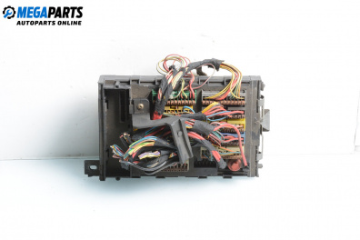 Tablou cu siguranțe for Alfa Romeo 145 Hatchback (07.1994 - 01.2001) 1.4 i.e. 16V T.S., 103 hp