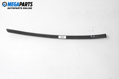 Material profilat exterior for Volkswagen Golf IV Hatchback (08.1997 - 06.2005), hatchback, position: din spate