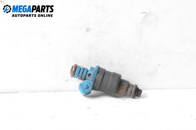 Duza benzină for Volkswagen Golf III Hatchback (08.1991 - 07.1998) 1.6, 101 hp