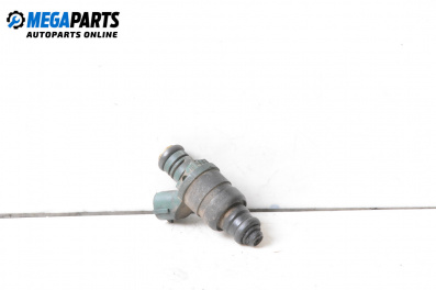 Gasoline fuel injector for Audi A3 Hatchback I (09.1996 - 05.2003) 1.6, 102 hp