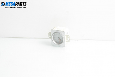 Ceas for Mitsubishi Outlander I SUV (03.2001 - 12.2006)