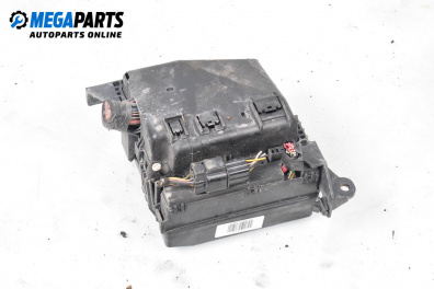 Tablou cu siguranțe for Mitsubishi Outlander I SUV (03.2001 - 12.2006) 2.0 (CU2W), 136 hp