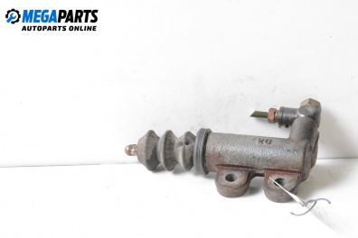 Clutch slave cylinder for Mitsubishi Outlander I SUV (03.2001 - 12.2006)