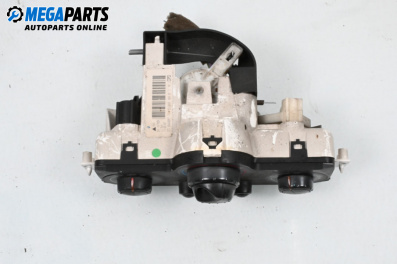 Panou aer condiționat for Renault Megane II Hatchback (07.2001 - 10.2012)