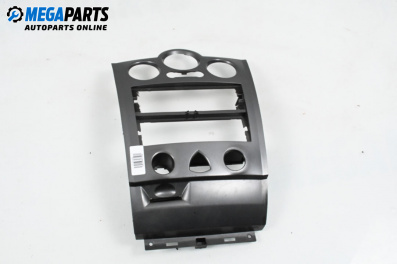 Consola centrală for Renault Megane II Hatchback (07.2001 - 10.2012)