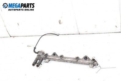 Benzin-einspritzleiste for Volkswagen Golf IV Hatchback (08.1997 - 06.2005) 1.4 16V, 75 hp