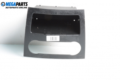 Consola centrală for Mercedes-Benz B-Class Hatchback I (03.2005 - 11.2011)