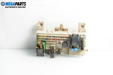 Tablou cu siguranțe for Volvo V50 Estate (12.2003 - 12.2012) 2.0 D, 136 hp