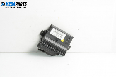 Modul computer de bord cu rețea for Audi A6 Sedan C6 (05.2004 - 03.2011), № 4F0907280A