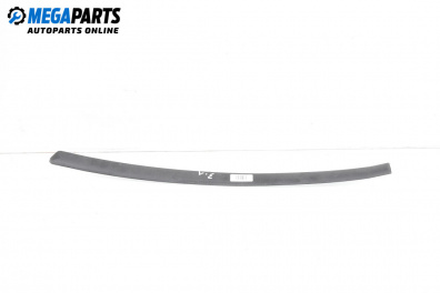 Leiste for Volkswagen Passat IV Sedan B5.5 (10.2000 - 12.2005), sedan, position: links, rückseite
