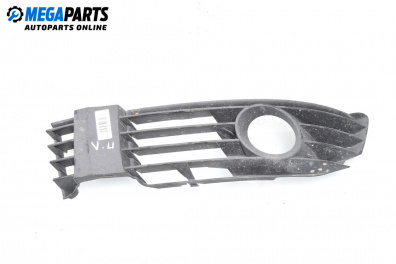 Nebelscheinwerfer abdeckung for Volkswagen Passat IV Sedan B5.5 (10.2000 - 12.2005), sedan, position: links