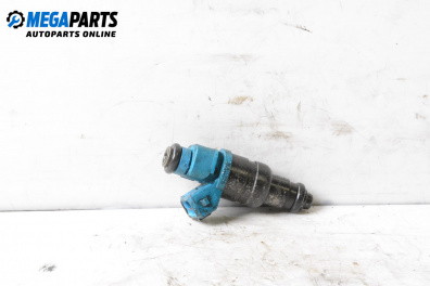 Gasoline fuel injector for Volkswagen Passat III Sedan B5 (08.1996 - 12.2001) 1.6, 101 hp