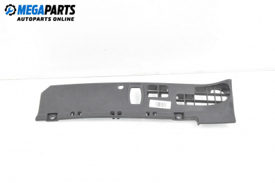 Kunststoffverkleidung for Mercedes-Benz A-Class Hatchback W176 (06.2012 - 05.2018), 5 türen, hecktür