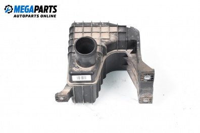 Carcasă filtru de aer for Mazda 6 Station Wagon I (08.2002 - 12.2007) 2.0