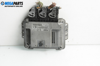 ECU for Citroen C5 II Break (09.2004 - 01.2008) 1.6 HDi (RE8HZB), 109 hp, № 0 281 011 561