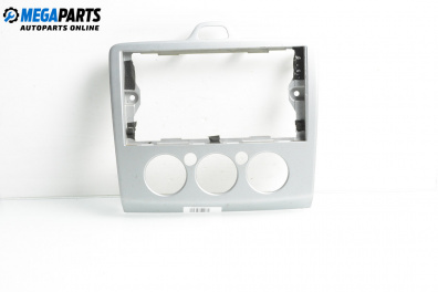 Zentralkonsole for Ford Focus II Sedan (04.2005 - 09.2012)