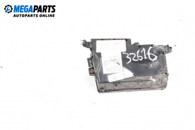 Sicherungskasten for Ford Focus II Sedan (04.2005 - 09.2012) 1.6 Ti, 115 hp