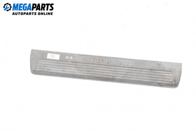 Innenschwelle for Mitsubishi Pajero III SUV (01.1999 - 01.2007), 5 türen, suv, position: links, vorderseite