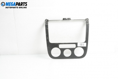 Zentralkonsole for Volkswagen Golf V Hatchback (10.2003 - 02.2009)