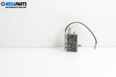 Antennenverstärker for Audi A8 Sedan 4D (03.1994 - 12.2002), № 4D0035585