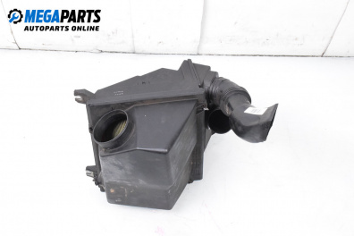 Filtergehäuse for Audi A8 Sedan 4D (03.1994 - 12.2002) 4.2 quattro