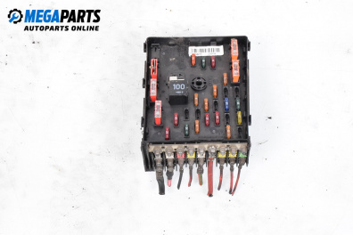 Tablou cu siguranțe for Volkswagen Passat V Variant B6 (08.2005 - 11.2011) 1.9 TDI, 105 hp