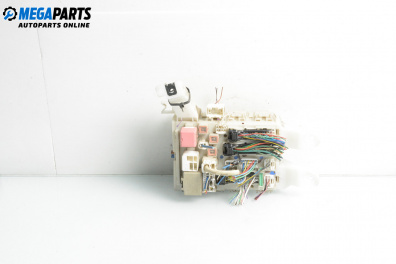 Tablou cu siguranțe for Toyota Auris Hatchback I (10.2006 - 09.2012) 1.4 D-4D (NDE150), 90 hp