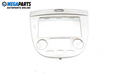 Central console for Chevrolet Lacetti Hatchback (03.2003 - ...)