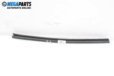 Glass seal for Renault Laguna II Hatchback (03.2001 - 12.2007), 5 doors, hatchback, position: rear - left
