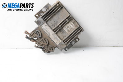 ECU for Renault Laguna II Hatchback (03.2001 - 12.2007) 2.0 16V (BG00, BG0K, BG0P, BG0W), 135 hp