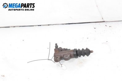 Kupplungsnehmerzylinder for Mitsubishi Space Runner Minivan II (08.1999 - 08.2002)