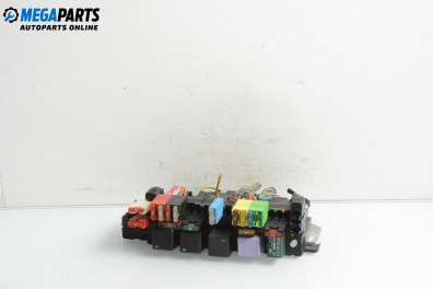 Tablou cu siguranțe for Mercedes-Benz S-Class Sedan (W220, V220) (10.1998 - 08.2005) S 320 (220.065, 220.165), 224 hp