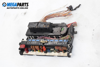 Sicherungskasten for BMW 3 Series E46 Sedan (02.1998 - 04.2005) 318 i, 118 hp