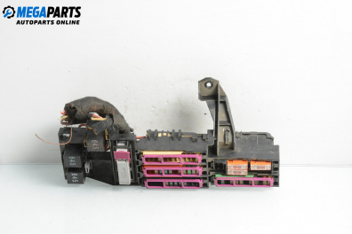 Tablou cu siguranțe for Audi A6 Avant C7 (05.2011 - 09.2018) 3.0 TDI quattro, 245 hp