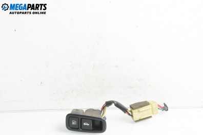 Fuel tank and boot lid buttons for Kia Magentis Sedan I (05.2001 - 01.2006)