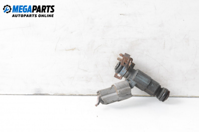 Gasoline fuel injector for Kia Magentis Sedan I (05.2001 - 01.2006) 2.0, 136 hp