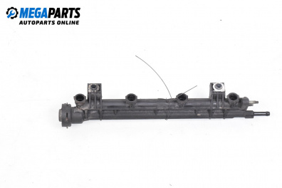 Benzin-einspritzleiste for Kia Magentis Sedan I (05.2001 - 01.2006) 2.0, 136 hp