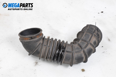Furtun ondulat și fin pentru admisia aerului for Ford Focus I Hatchback (10.1998 - 12.2007) 1.6 16V, 100 hp