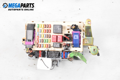 Sicherungskasten for Alfa Romeo 147 Hatchback (10.2000 - 12.2010) 1.6 16V T.SPARK ECO (937AXA1A), 105 hp