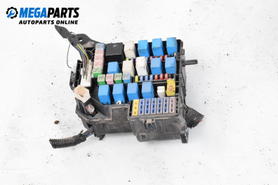 Sicherungskasten for Hyundai Matrix Minivan (06.2001 - 08.2010) 1.6, 103 hp