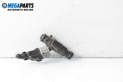 Gasoline fuel injector for Hyundai Matrix Minivan (06.2001 - 08.2010) 1.6, 103 hp