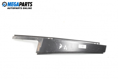 Material profilat exterior for BMW 7 Series F01 (02.2008 - 12.2015), sedan, position: dreapta